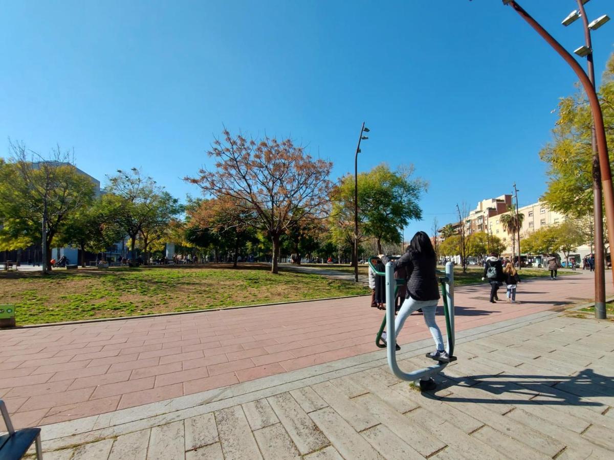 Alexmar Barcelona City Kültér fotó